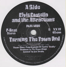 Load image into Gallery viewer, Elvis Costello And The Attractions* : I Wanna Be Loved (7&quot;, Single)
