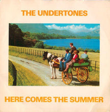 Load image into Gallery viewer, The Undertones : Here Comes The Summer (7&quot;, Single)
