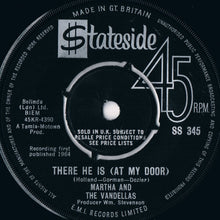 Load image into Gallery viewer, Martha And The Vandellas* : Dancing In The Street (7&quot;, Single)
