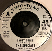 Load image into Gallery viewer, The Specials : Ghost Town (7&quot;, Single, Sil)
