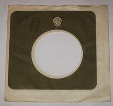 Load image into Gallery viewer, Wizzard (2) : Rock N&#39; Roll Winter (7&quot;, Single, Kno)
