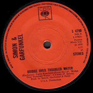 Simon & Garfunkel : Bridge Over Troubled Water (7", Single, Sol)