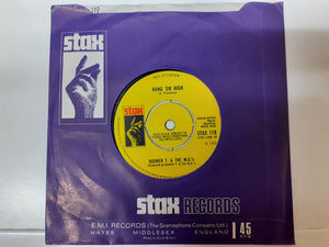 Booker T. & The M.G.'s* : Time Is Tight / Hang 'Em High (7", Single)