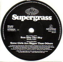 Load image into Gallery viewer, Supergrass : Sun Hits The Sky (7&quot;, Single, Ltd, Num, Whi)
